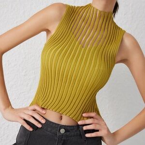 CIDER SLEEVELESS SOLID KNIT STAND COLLAR RUFFLE TRIM TANK TOP